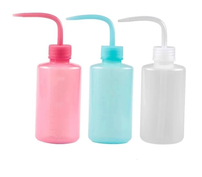 Elbow water dispenser